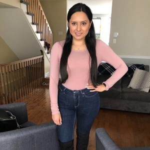 Meet your Posher, Luisa